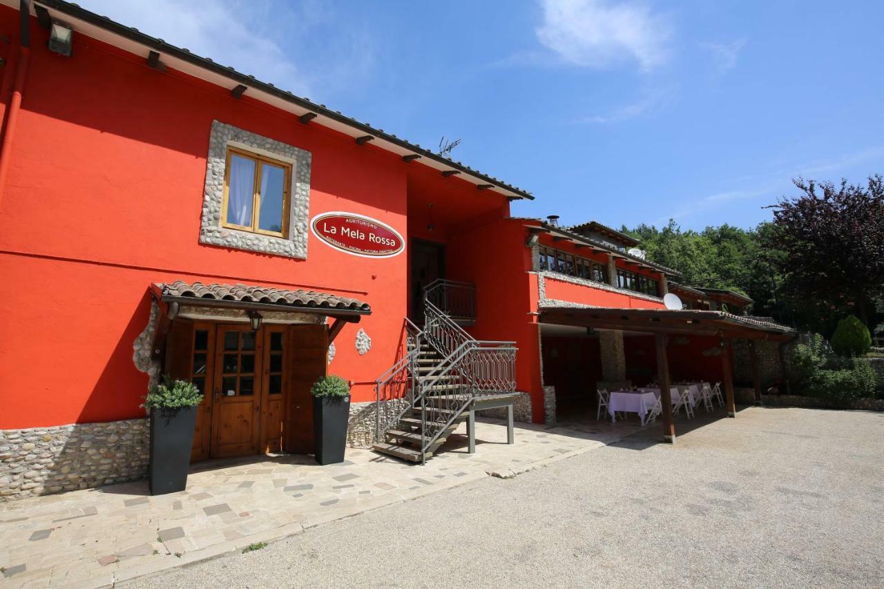 La Mela Rossa Villa Terni Buitenkant foto